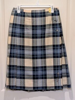 EUC Aljean of Canada M Blue and White Scottish Tartan Pleated Wool Kilt